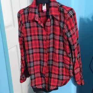 Flannel top with black tank underneath